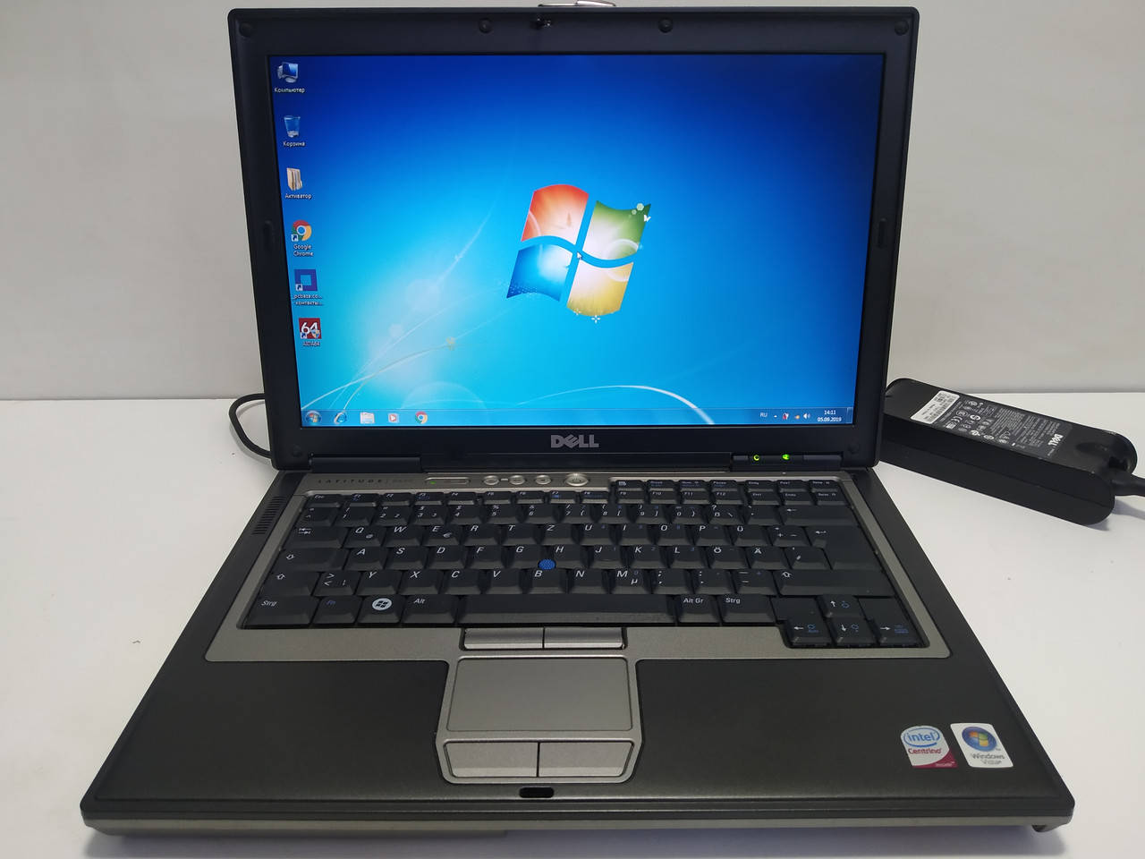 Dell Latitude D630\ Intel Core 2 Duo t7500 2.0\ 2 ГБ ОЗУ \ 160 ГБ HDD\ Батарея новая, Серый
Dell Latitude D630\ Intel Core 2 Duo t7500 2.0\ 2 ГБ ОЗУ \ 160 ГБ HDD\ Батарея новая, Серый