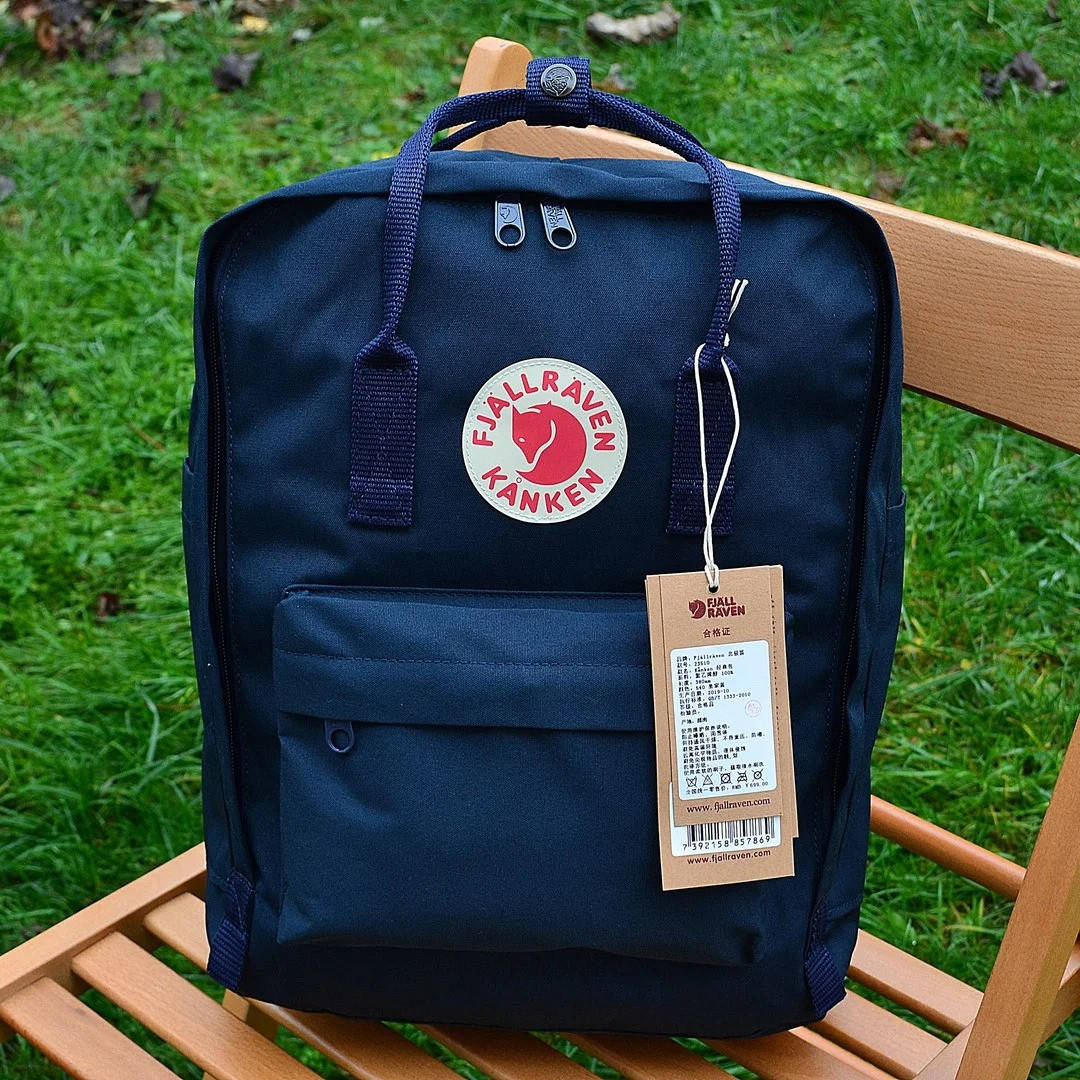 Молодежный городской рюкзак Fjallraven Kanken 16 л школьный рюкзак канкен портфель-сумка Темно-синий BLM
Молодежный городской рюкзак Fjallraven Kanken 16 л школьный рюкзак канкен портфель-сумка Темно-синий BLM