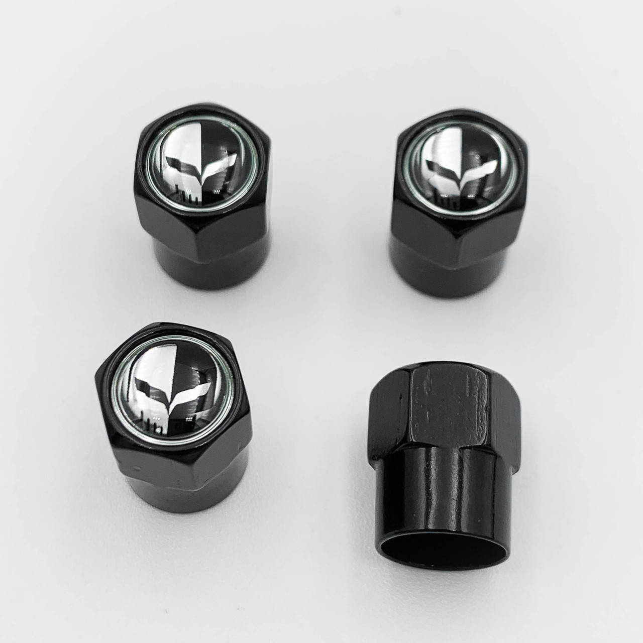 Защитные колпачки на ниппеля Racing Skull Corvette (Череп ч/б) 4 шт Черные
Защитные колпачки на ниппеля Racing Skull Corvette (Череп ч/б) 4 шт Черные