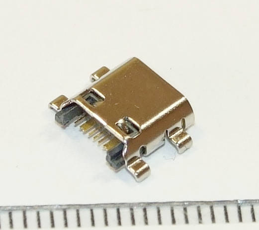 S704_2 Micro USB Разъем гнездо Samsung G350 G355 G355H G350e G386F G530 G530H G531 J200H J510 J700 J700H J710
S704_2 Micro USB Разъем гнездо Samsung G350 G355 G355H G350e G386F G530 G530H G531 J200H J510 J700 J700H J710