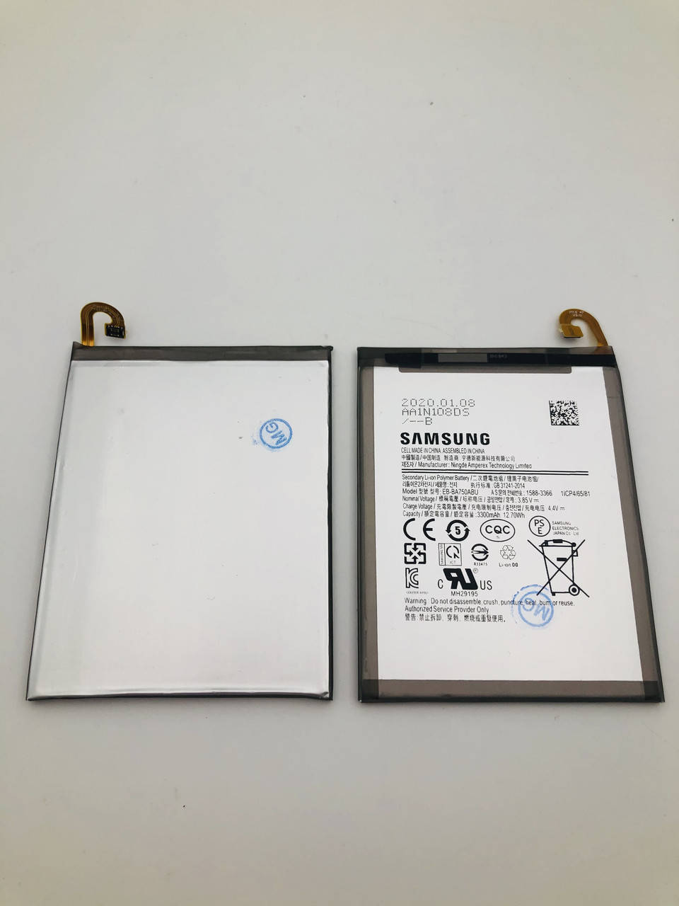 Аккумулятор EB-BA750ABU (Li-ion Polymer 3.85V 3300mAh) для мобильного телефона Samsung A7 2018/A750/A10 2019
Аккумулятор EB-BA750ABU (Li-ion Polymer 3.85V 3300mAh) для мобильного телефона Samsung A7 2018/A750/A10 2019