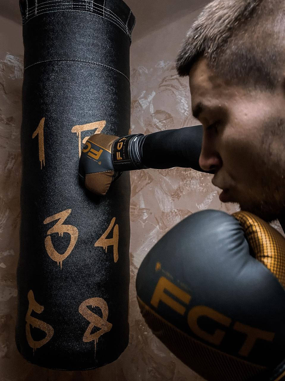 Боксерский мешок груша BIG MONKEY с цифрами 1.2 м черный. Кирза
Боксерский мешок груша BIG MONKEY с цифрами 1.2 м черный. Кирза