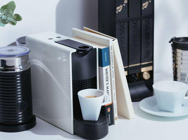 Капсульная кофеварка KRUPS XN110110 Nespresso Essenza Mini 
Капсульная кофеварка KRUPS XN110110 Nespresso Essenza Mini