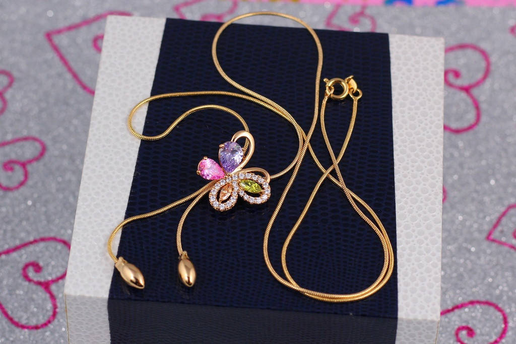 Цепь Xuping Jewelry с кулоном на бегунке 45 см бабочка с цветными камнями добавка цепи 5 см золотистая
Цепь Xuping Jewelry с кулоном на бегунке 45 см бабочка с цветными камнями добавка цепи 5 см золотистая