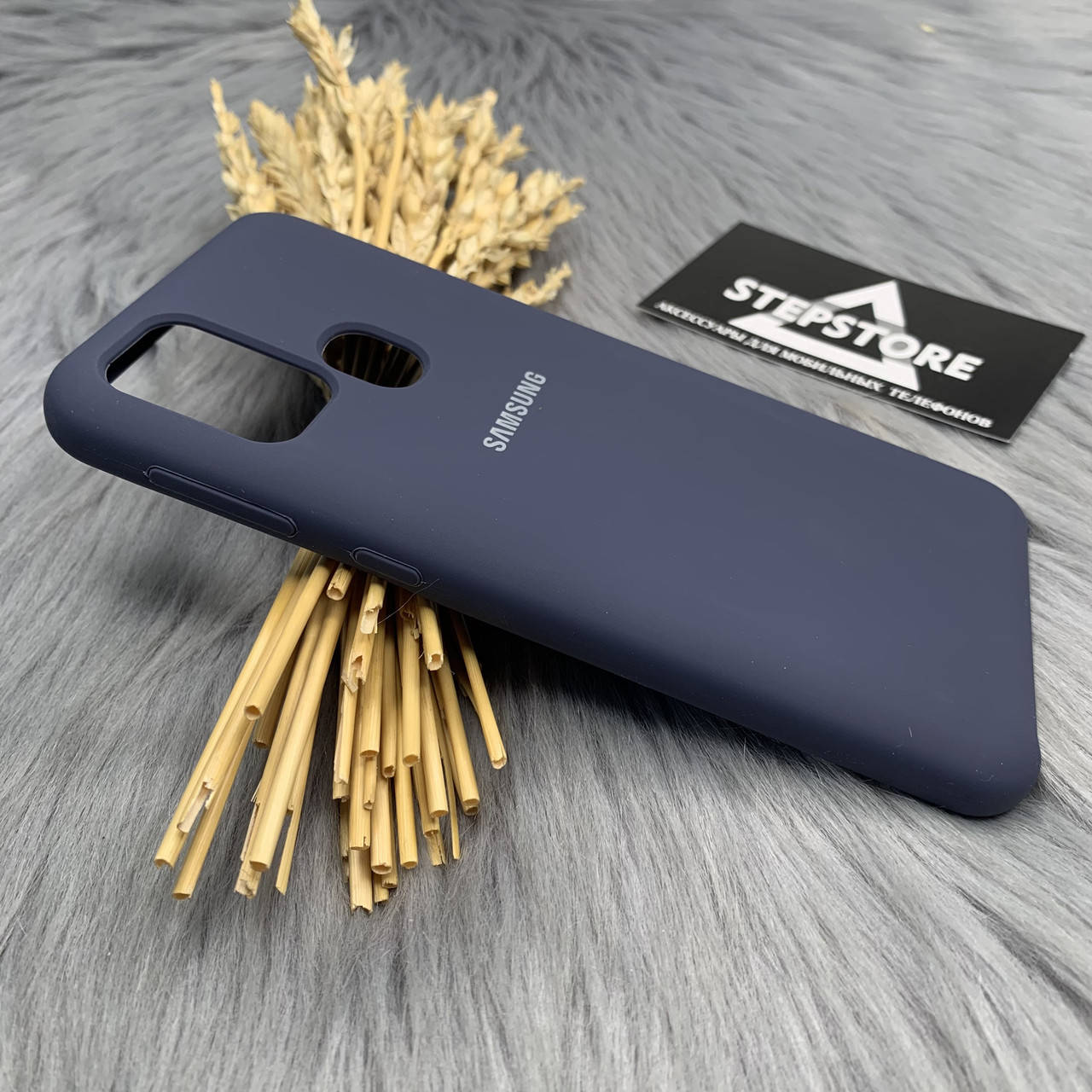 Чехол Silicone Case Samsung M31 М315 с микрофиброй ЛЮКС КАЧЕСТВО soft touch противоударный Темно-синий
Чехол Silicone Case Samsung M31 М315 с микрофиброй ЛЮКС КАЧЕСТВО soft touch противоударный Темно-синий