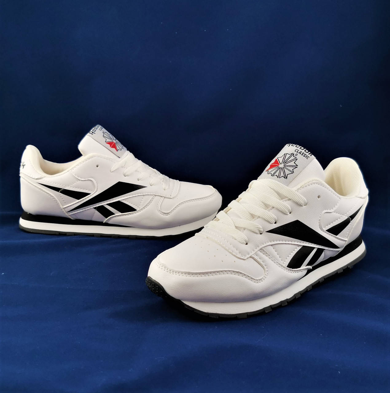 Мужские Кроссовки Reebok Classic Белые Рибок (размеры: 41,42,43,44,45,46) Видео Обзор отличное качество
Мужские Кроссовки Reebok Classic Белые Рибок (размеры: 41,42,43,44,45,46) Видео Обзор отличное качество