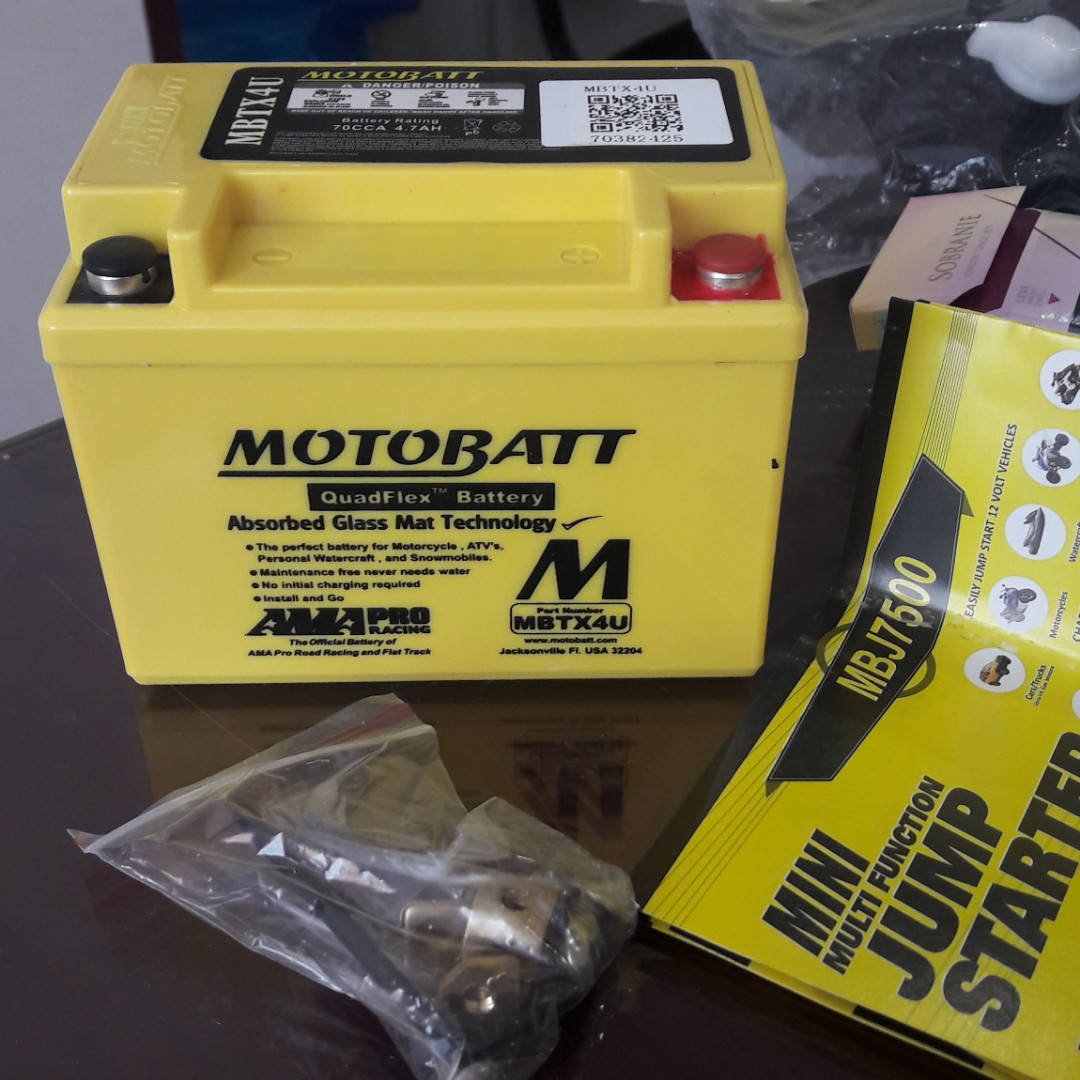 Аккумулятор для мотоцикла гелевый MOTOBATT AGM 4,7Ah 70A размер 114 x 70 x 87 мм MBTX4U
Аккумулятор для мотоцикла гелевый MOTOBATT AGM 4,7Ah 70A размер 114 x 70 x 87 мм MBTX4U