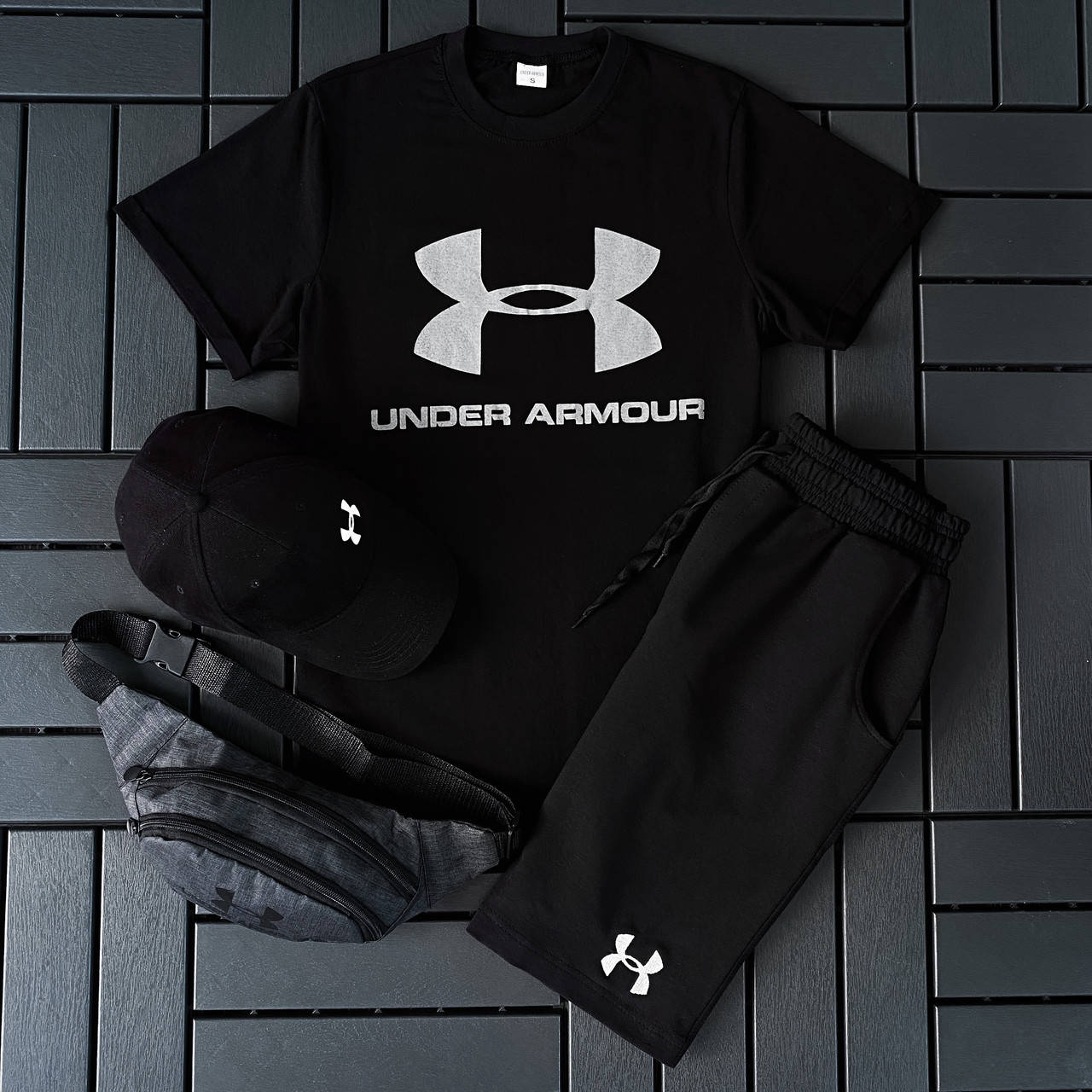 Шорты + Футболка Under Armour комплект мужской летний черный | Спортивный костюм Андер Армур ТОП качества XL
Шорты + Футболка Under Armour комплект мужской летний черный | Спортивный костюм Андер Армур ТОП качества XL