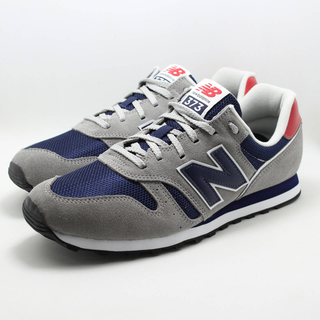 Оригинальные замшевые мужские кроссовки New Balance серые, последний размер 46,5, Серый
Оригинальные замшевые мужские кроссовки New Balance серые, последний размер 46,5, Серый