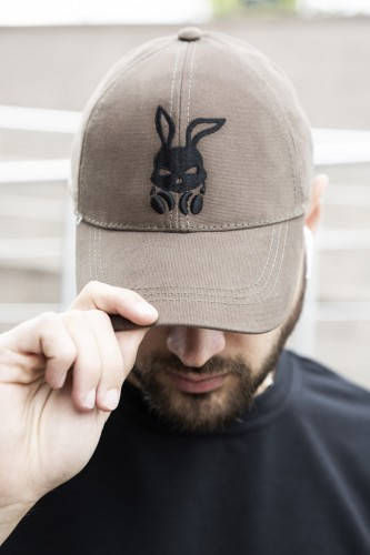 Стильная кепка молодежная, спортивная кепка с сеткой, летняя бейсболка Intruder Bunny хаки
Стильная кепка молодежная, спортивная кепка с сеткой, летняя бейсболка Intruder Bunny хаки