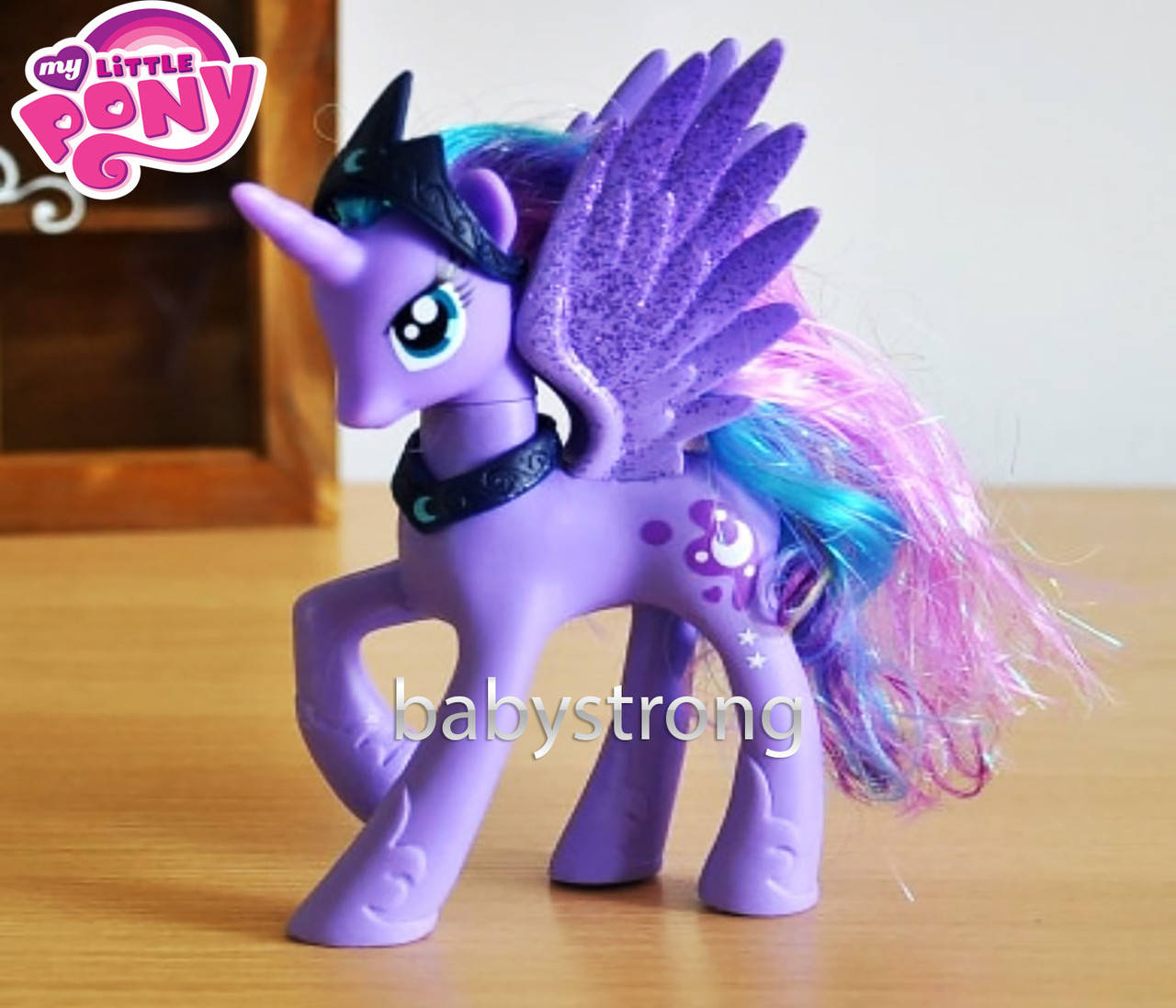 Фигурка Пони 14 СМ My Little Pony Принцесса Ночи Мой маленький пони Игрушка для девочек Единорог
Фигурка Пони 14 СМ My Little Pony Принцесса Ночи Мой маленький пони Игрушка для девочек Единорог