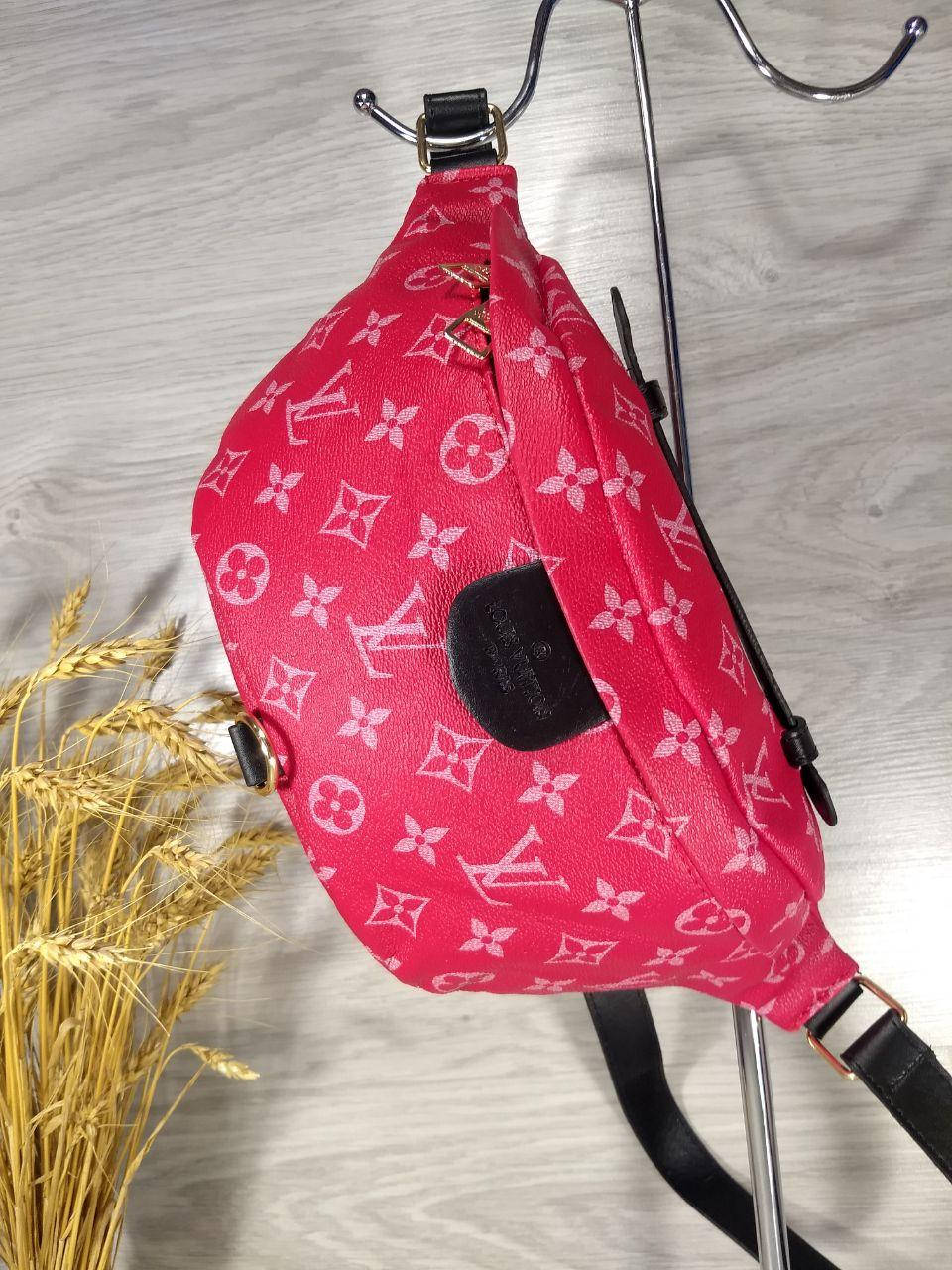 Бананка красная мужская женская Louis Vuitton Сумочка на пояс Луи Витон унисекс Поясная сумка LV, Красный
Бананка красная мужская женская Louis Vuitton Сумочка на пояс Луи Витон унисекс Поясная сумка LV, Красный
