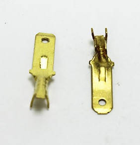 Клемма провода 4,8мм "папа" (средняя)