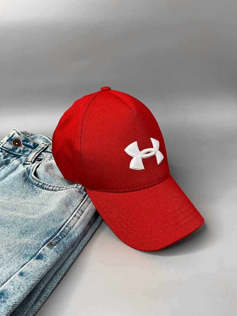 Мужская стильная брендовая кепка / бейсболка Under Armour (красная) однотонная, Красный
Мужская стильная брендовая кепка / бейсболка Under Armour (красная) однотонная, Красный