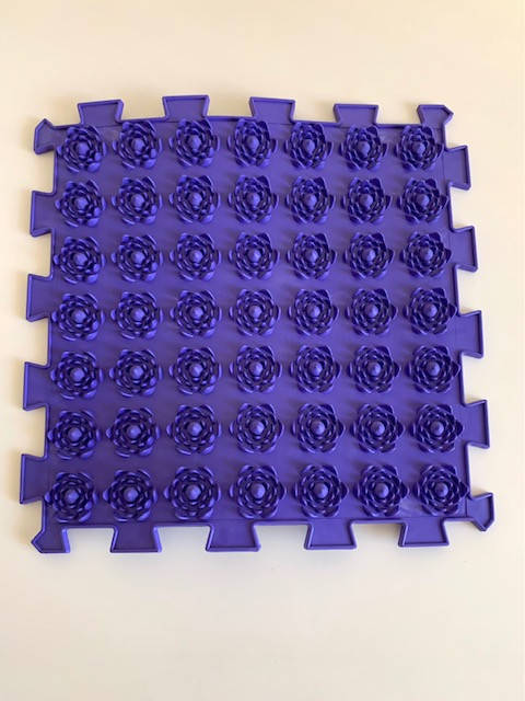 Коврик массажный Ортек Микс Лотос фиолетовый, 26х26 см 
Коврик массажный Ортек Микс Лотос фиолетовый, 26х26 см