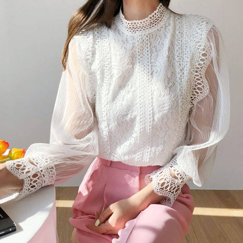 Вечерняя блузка из кружевного гипюра 42-46 (в расцветках)
Вечерняя блузка из кружевного гипюра 42-46 (в расцветках)