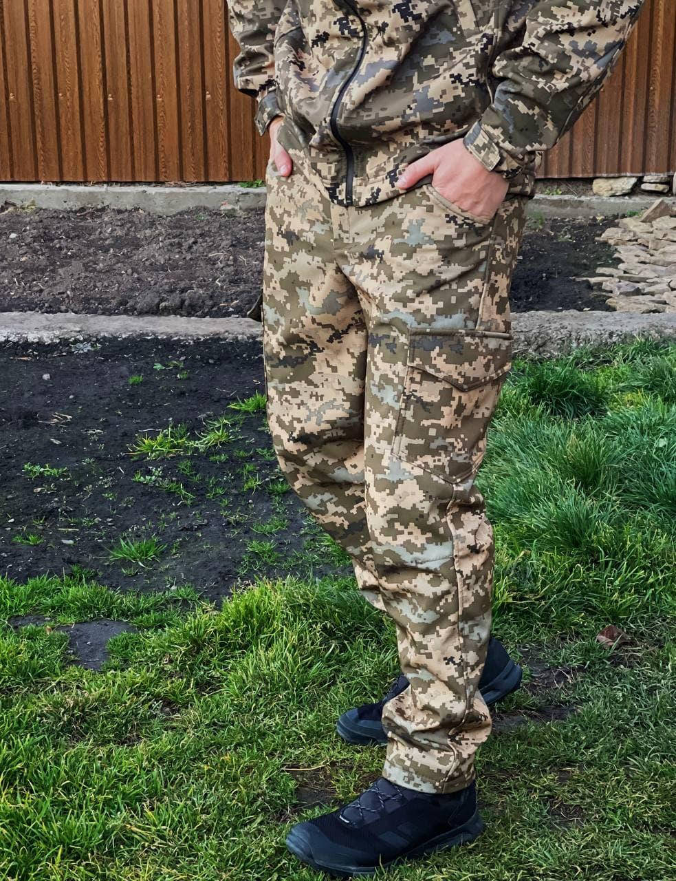 Брюки soft shell пиксель для военных ЗСУ. Тёплые, водонепроницаемые и качественные брюки
Брюки soft shell пиксель для военных ЗСУ. Тёплые, водонепроницаемые и качественные брюки