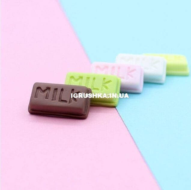 Шарм «Долька шоколада» для слайма 
Шарм «Долька шоколада» для слайма