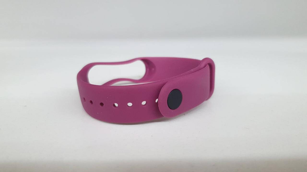 Силиконовый ремешок на фитнес трекер Xiaomi mi band 4 / 3 браслет аксессуар замена. Фиолетовый
Силиконовый ремешок на фитнес трекер Xiaomi mi band 4 / 3 браслет аксессуар замена. Фиолетовый