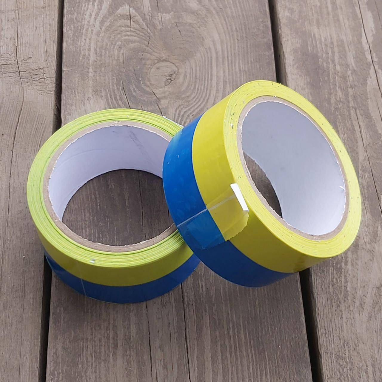 Скотч Флаг Украины цветной жёлто-синий 80м*48мм*40 микрон
Скотч Флаг Украины цветной жёлто-синий 80м*48мм*40 микрон