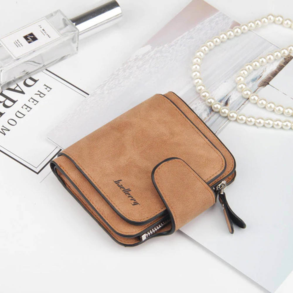 Женский кошелек замшевый 12 х 11 х 2,5 см Baellerry Forever Mini / Женское небольшое портмоне Коричневый 
Женский кошелек замшевый 12 х 11 х 2,5 см Baellerry Forever Mini / Женское небольшое портмоне Коричневый