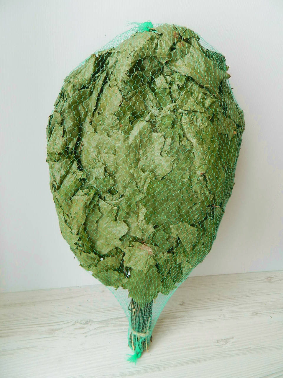 Веник с канадского дуба для бани и сауны 42см
Веник с канадского дуба для бани и сауны 42см