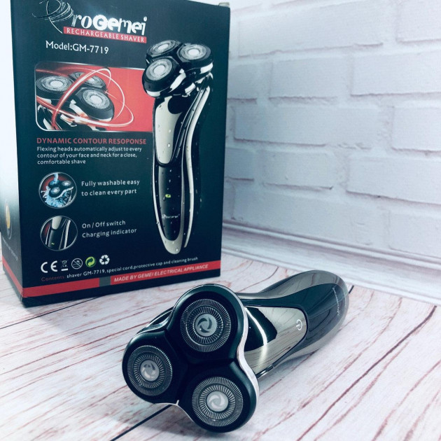 Аккумуляторная мужская электрическая бритва для бороды Gemei GM-7719 для сухого и влажного бритья
Аккумуляторная мужская электрическая бритва для бороды Gemei GM-7719 для сухого и влажного бритья