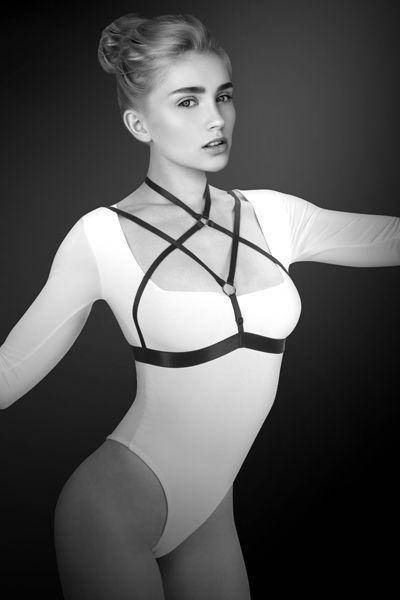 Портупея на грудь Bijoux Pour Toi - ALYSSA, эластичный полиэстер Портупеи и гартеры
Портупея на грудь Bijoux Pour Toi - ALYSSA, эластичный полиэстер Портупеи и гартеры