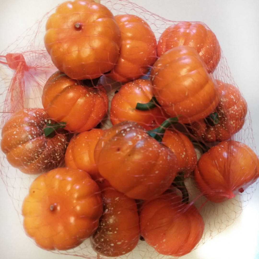 Набор искусственных тыкв - 15шт
Набор искусственных тыкв - 15шт