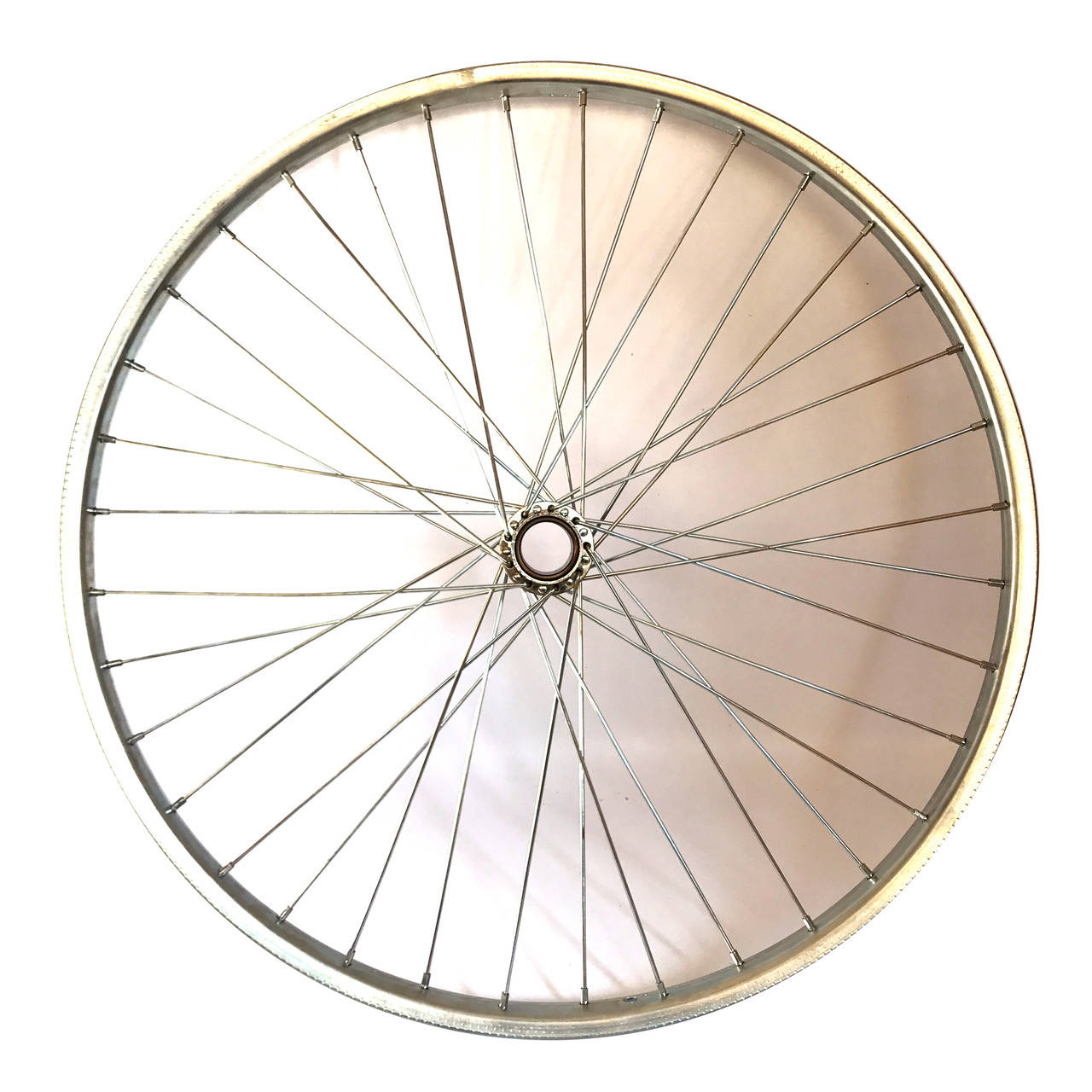 Колесо заднее усиленное под втулку с ножным тормозом 28" стальной оцинкованный обод 
Колесо заднее усиленное под втулку с ножным тормозом 28" стальной оцинкованный обод