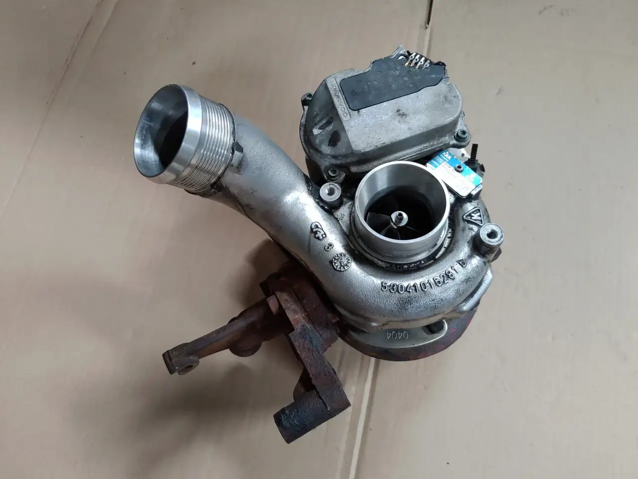 Турбина AUDI A4 B7 A6 C6 3.0TDI BMK 059145702S под заказ 2-4 дн
Турбина AUDI A4 B7 A6 C6 3.0TDI BMK 059145702S под заказ 2-4 дн