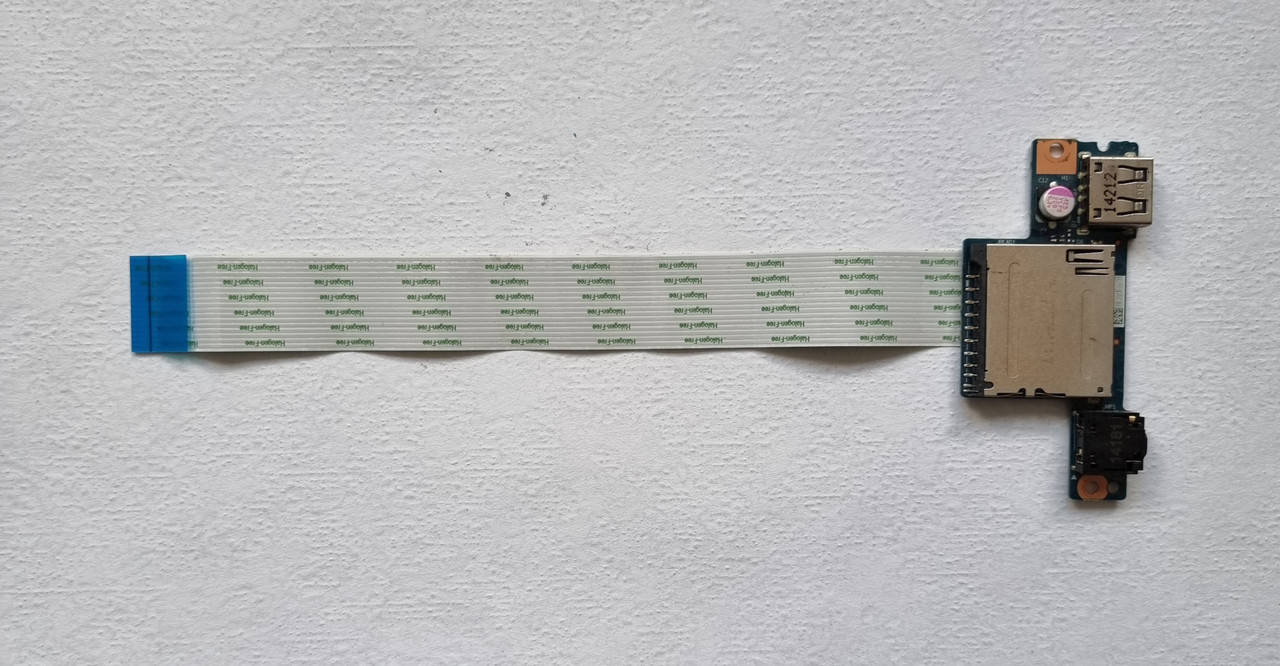 Плата расширения USB, Cardreader, Audio + шлейф Lenovo G50-30, G50-40, G50-45, G50-70, Z50-70, Z50-80
Плата расширения USB, Cardreader, Audio + шлейф Lenovo G50-30, G50-40, G50-45, G50-70, Z50-70, Z50-80