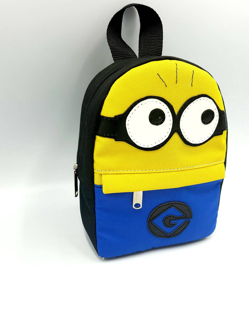 Рюкзак маленький Миньоны. Гадкий Я. Forsa
Рюкзак маленький Миньоны. Гадкий Я. Forsa
