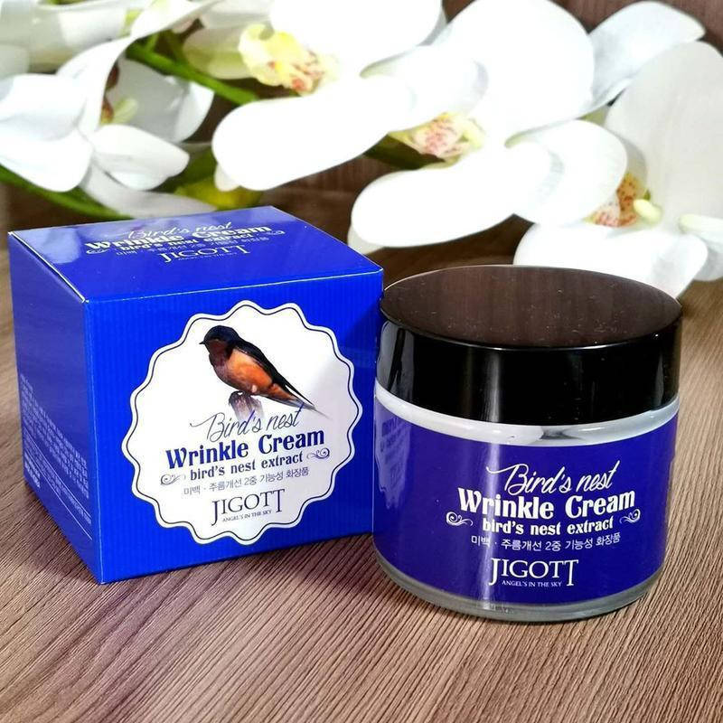 Антивозрастной крем для лица с экстрактом ласточкиного гнезда Jigott Bird`s Nest Wrinkle Cream
Антивозрастной крем для лица с экстрактом ласточкиного гнезда Jigott Bird`s Nest Wrinkle Cream