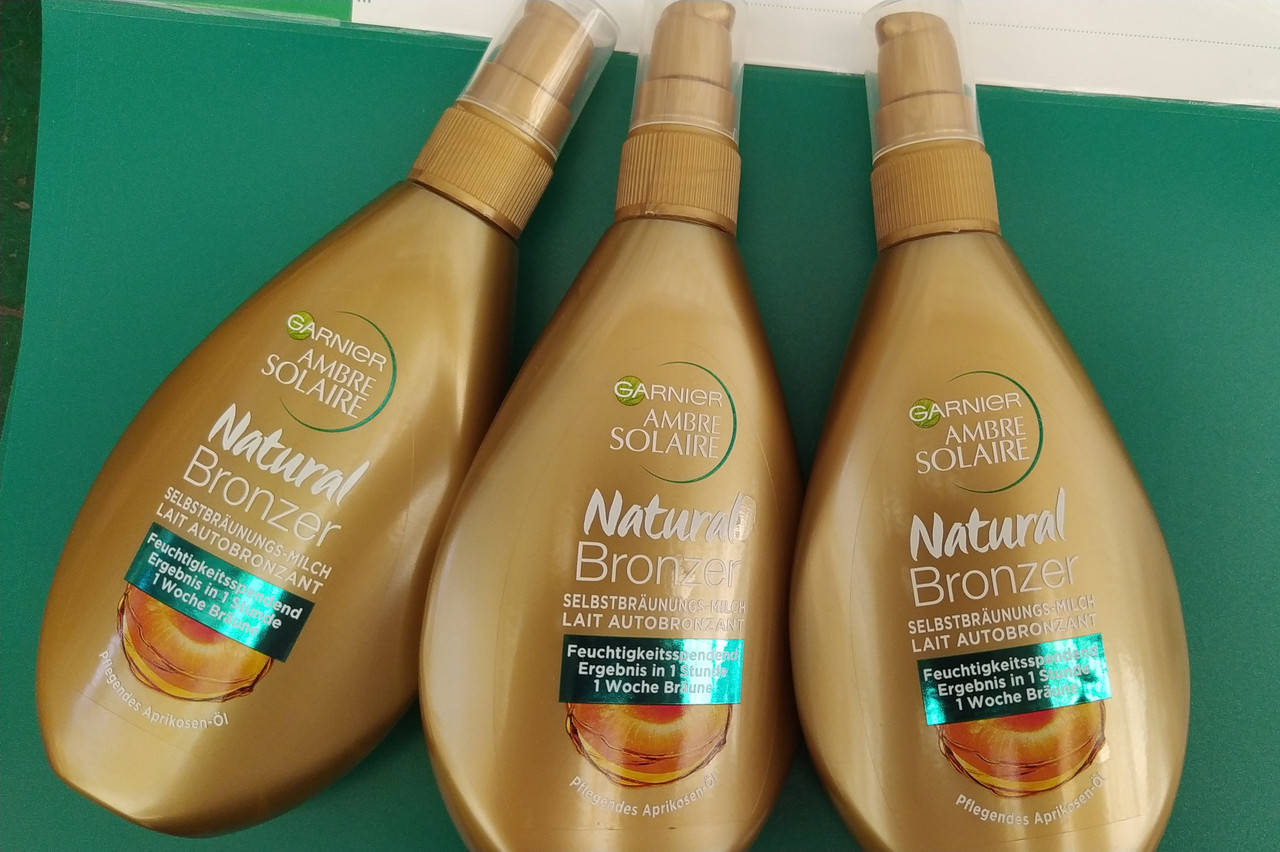 Автозагар для лица и тела молочко Гараньер Garnier Ambre Solaire Ровный загар / Гарньер Амбре солер 1 шт
Автозагар для лица и тела молочко Гараньер Garnier Ambre Solaire Ровный загар / Гарньер Амбре солер 1 шт