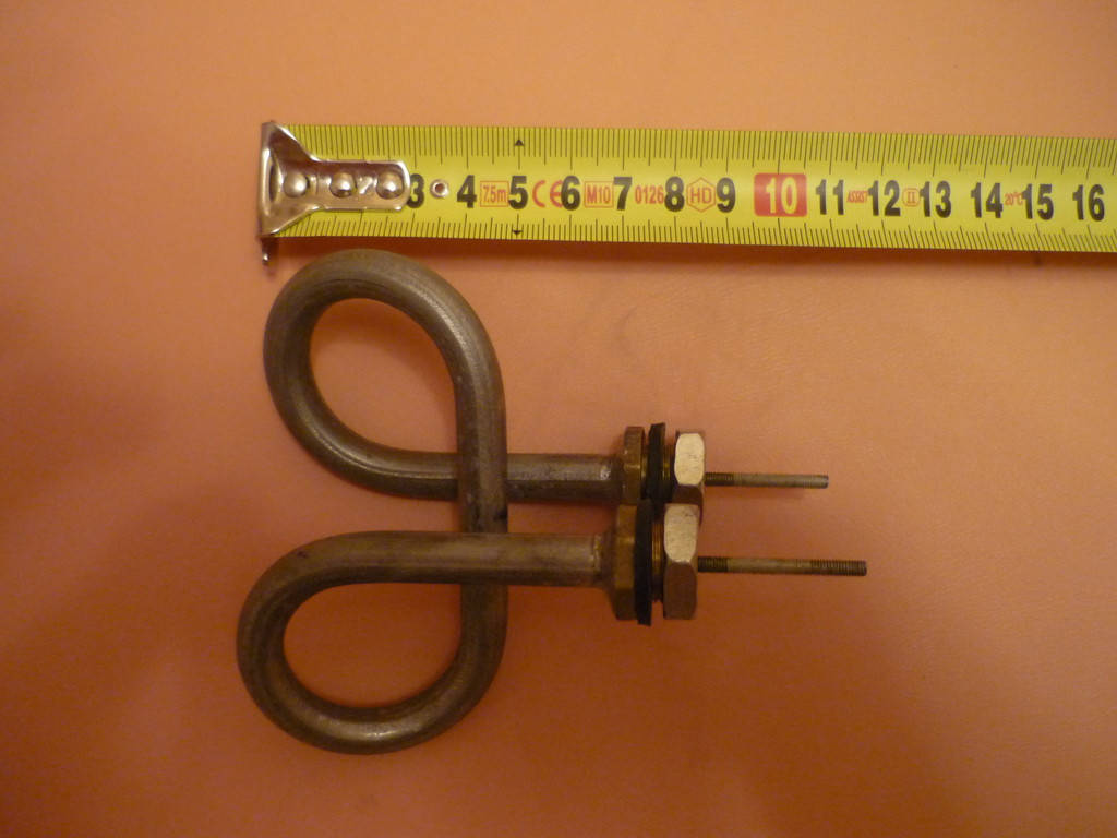 Тэн для электросамовара 1000 Вт / 220В / форма "БАБОЧКА" из нержавейки / на латунных штуцерах Ø14мм (Украина)
Тэн для электросамовара 1000 Вт / 220В / форма "БАБОЧКА" из нержавейки / на латунных штуцерах Ø14мм (Украина)