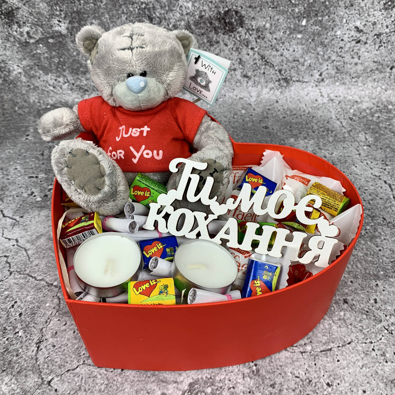 Подарочный бокс сердце с Тедди, записками с причинами любви Подарок девушке на Валентина, день рождение, Разные цвета
Подарочный бокс сердце с Тедди, записками с причинами любви Подарок девушке на Валентина, день рождение, Разные цвета