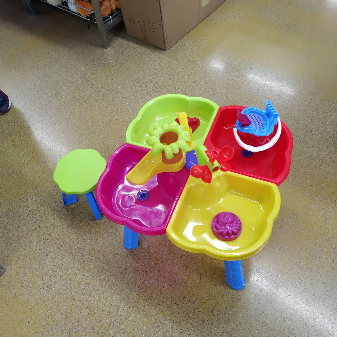 Детский стол-песочница, песочный столик со стульчиком