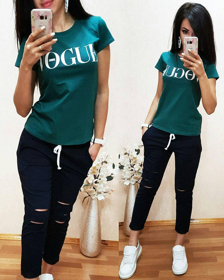 Летний трикотажный костюм футболка и бриджи батал
Летний трикотажный костюм футболка и бриджи батал