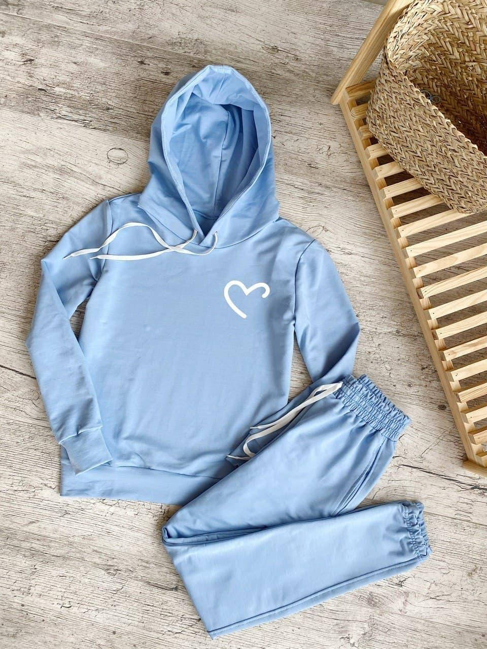 Женский спортивный костюм весенний Heart голубой | Комплект осенний летний Кофта + Штаны ЛЮКС качества
Женский спортивный костюм весенний Heart голубой | Комплект осенний летний Кофта + Штаны ЛЮКС качества