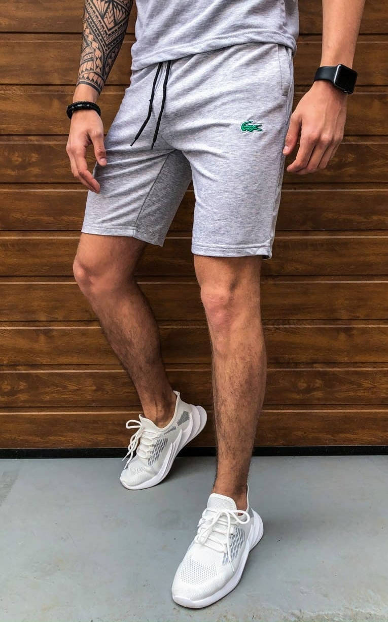 Мужские спортивные шорты Lacoste из двунитки летние качественные стильные повседневные брендовые серые, Серый
Мужские спортивные шорты Lacoste из двунитки летние качественные стильные повседневные брендовые серые, Серый