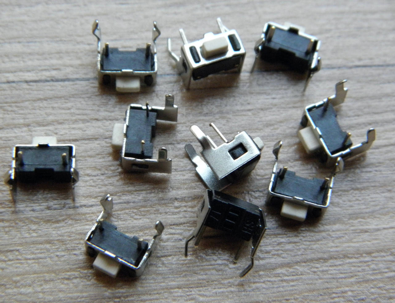 Кнопки для Samsung 720N
Кнопки для Samsung 720N