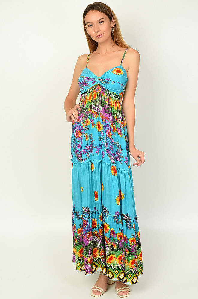 Платье женское голубое с цветами 133896P
Платье женское голубое с цветами 133896P