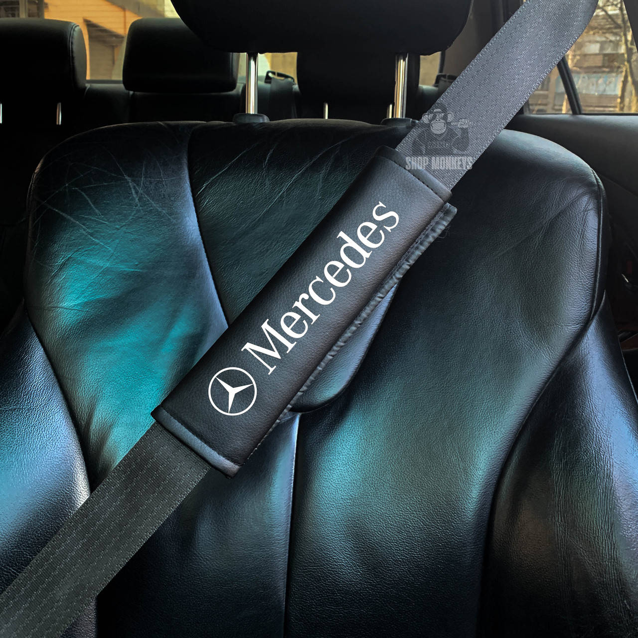 Накладки на ремень безопасности с логотипом автомобиля Mercedes (Чёрный цвет), Черный
Накладки на ремень безопасности с логотипом автомобиля Mercedes (Чёрный цвет), Черный
