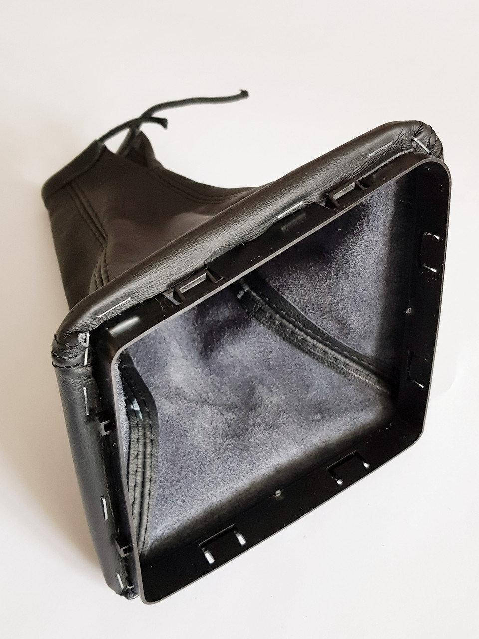 Чехол КПП Приора.
Чехол КПП Приора.