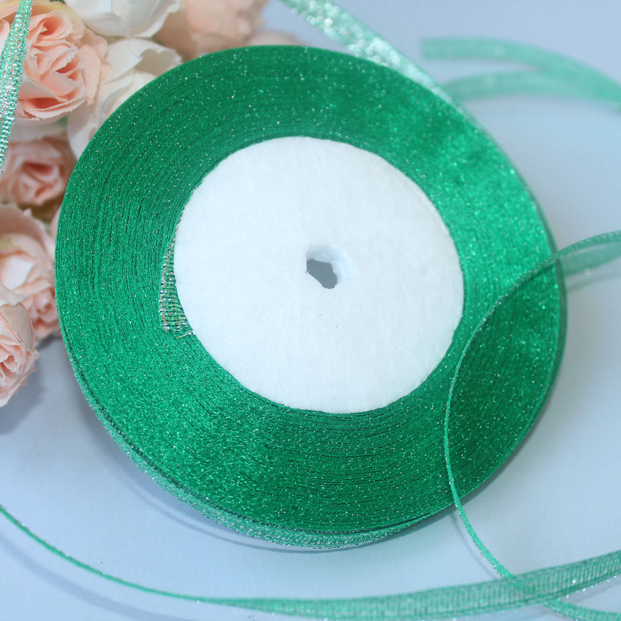 Лента парча цветная / цвет зеленый / ширина 0,6 см / бобина 23 м, Зелёный
Лента парча цветная / цвет зеленый / ширина 0,6 см / бобина 23 м, Зелёный