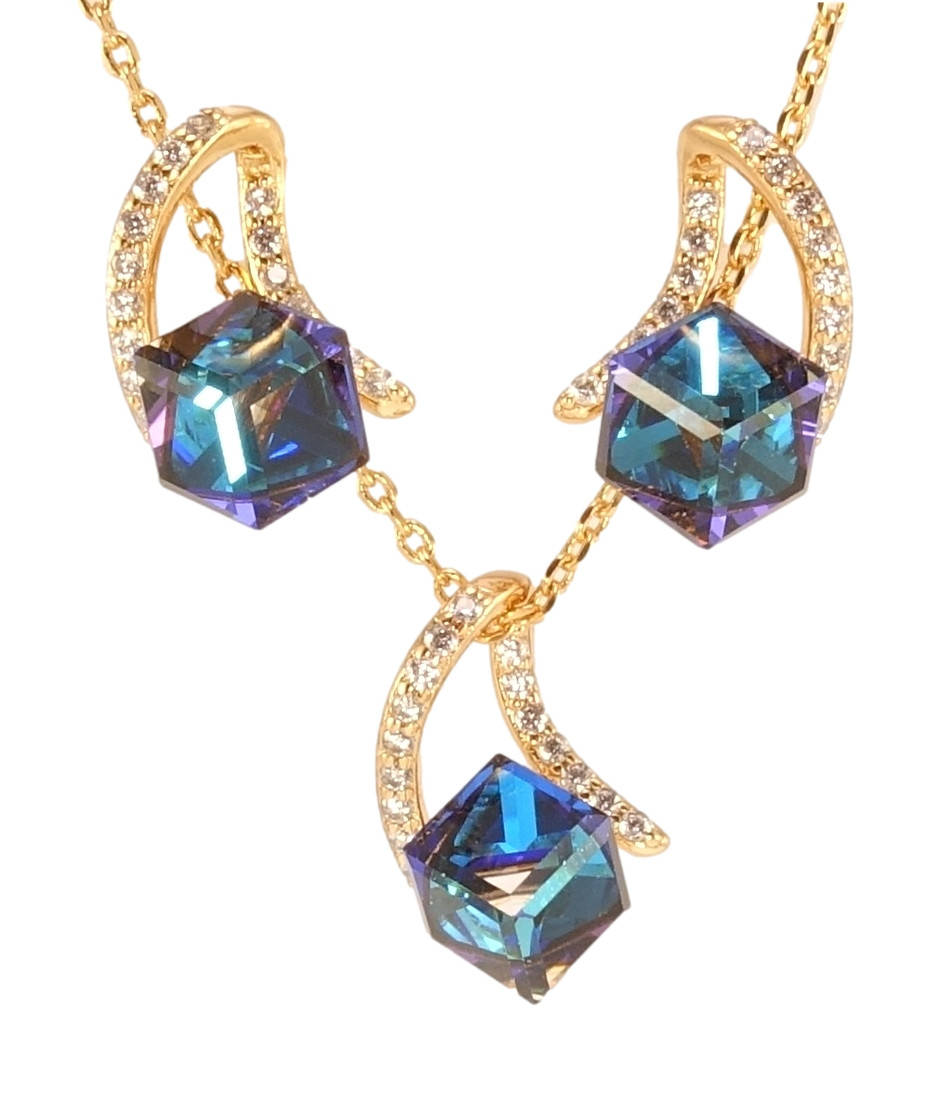 Набор Xuping Позолота 18K с кр-ми Swarovski Серьги Кулон на цепочке "Кубики Bermuda Blue" дл. 45-50см х1мм
Набор Xuping Позолота 18K с кр-ми Swarovski Серьги Кулон на цепочке "Кубики Bermuda Blue" дл. 45-50см х1мм
