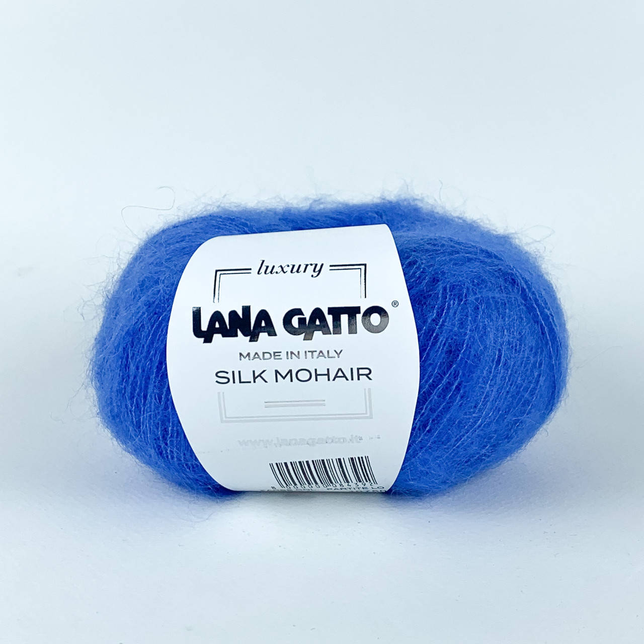Lana Gatto SILK MOHAIR (Лана Гатто Силк Мохер) № 9376 ярко-синий (Пряжа с шелком, нитки для вязания)
Lana Gatto SILK MOHAIR (Лана Гатто Силк Мохер) № 9376 ярко-синий (Пряжа с шелком, нитки для вязания)