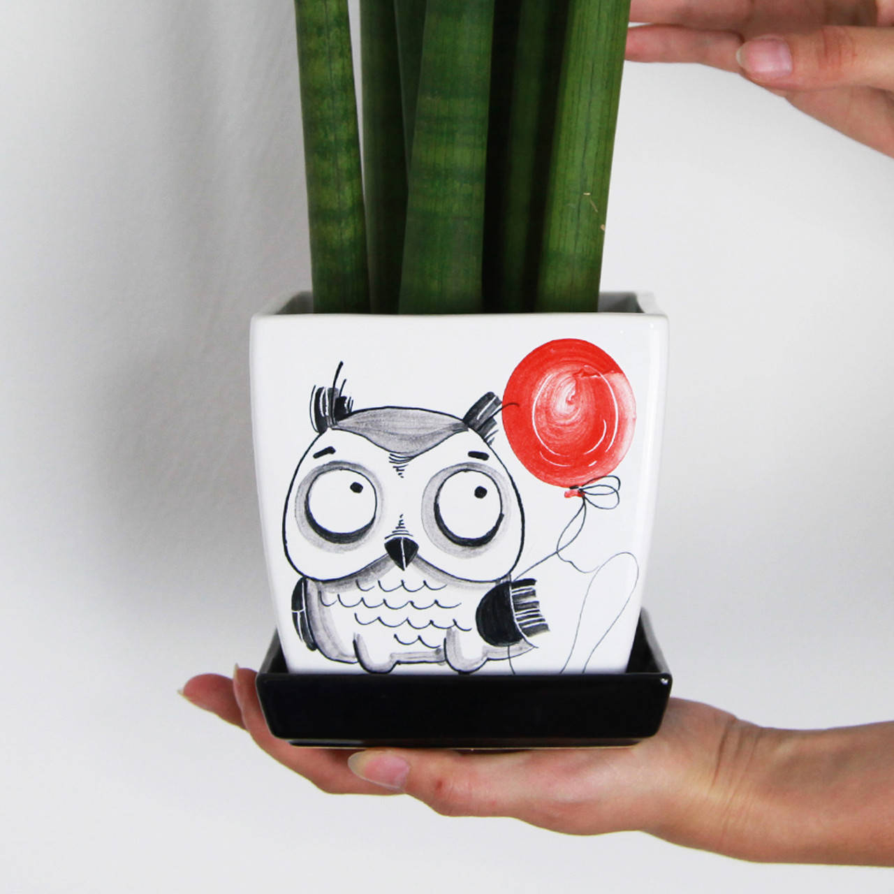 Горшок для цветов керамический "Сова с Красным шариком" 1.6л Белый 096 Rezon
Горшок для цветов керамический "Сова с Красным шариком" 1.6л Белый 096 Rezon