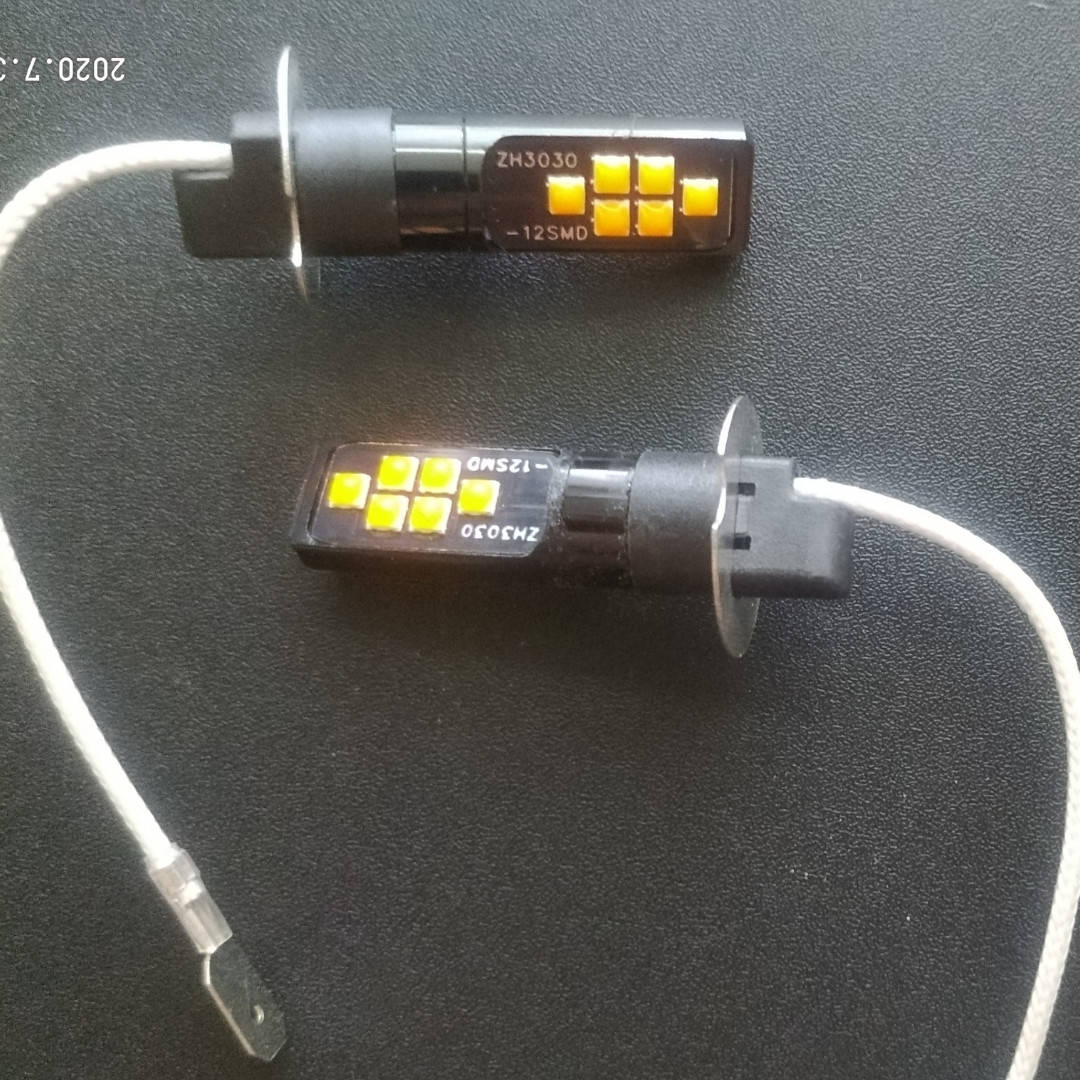 Цена за 1шт, Светодиодная лампа H3 желтая LED противотуманка Canbus 12SMD 3535/6Вт 12В , автолампа для птф, Желтый
Цена за 1шт, Светодиодная лампа H3 желтая LED противотуманка Canbus 12SMD 3535/6Вт 12В , автолампа для птф, Желтый